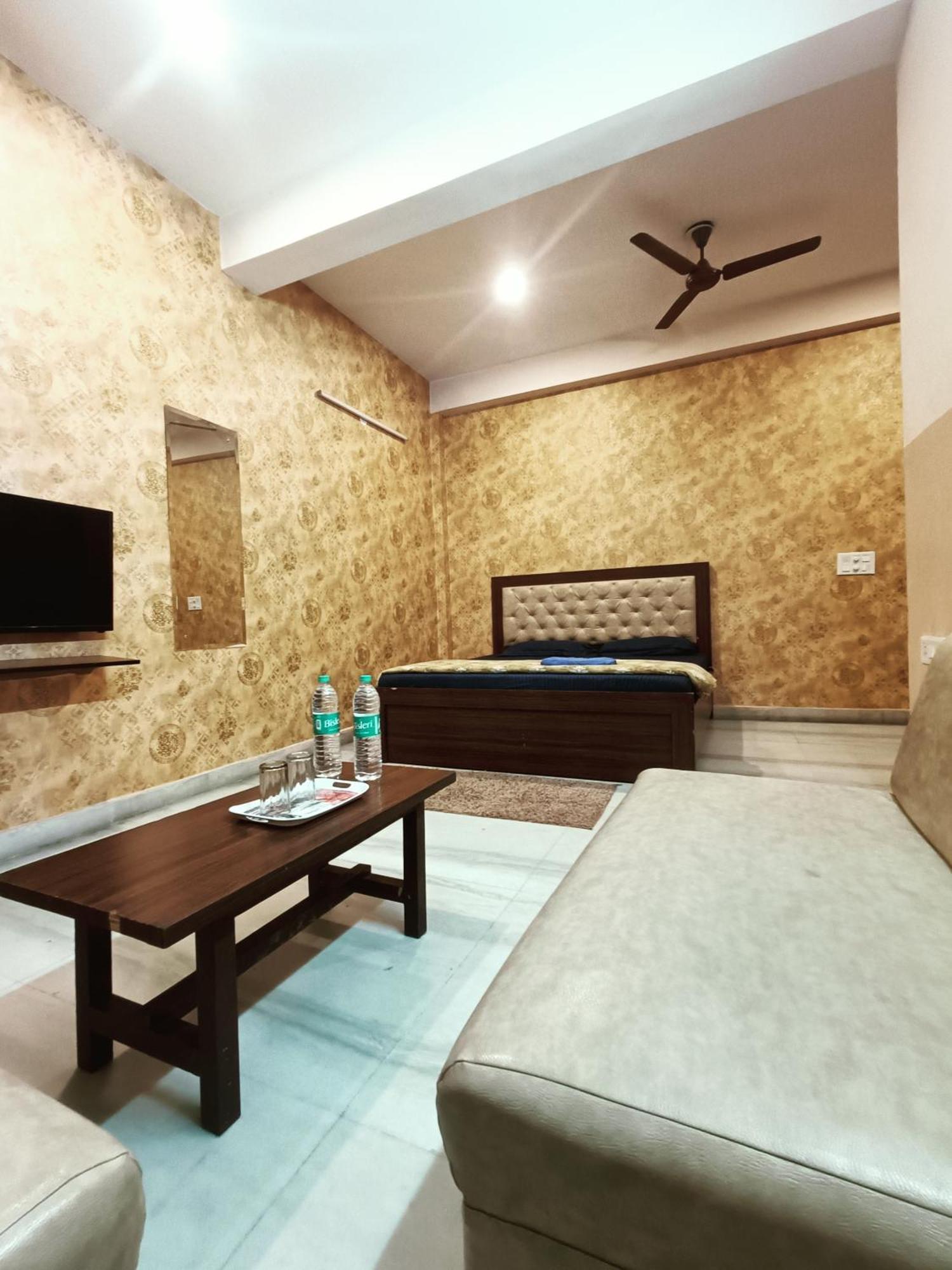 Mi Casa Sector 47 Apartment Gurgaon Luaran gambar